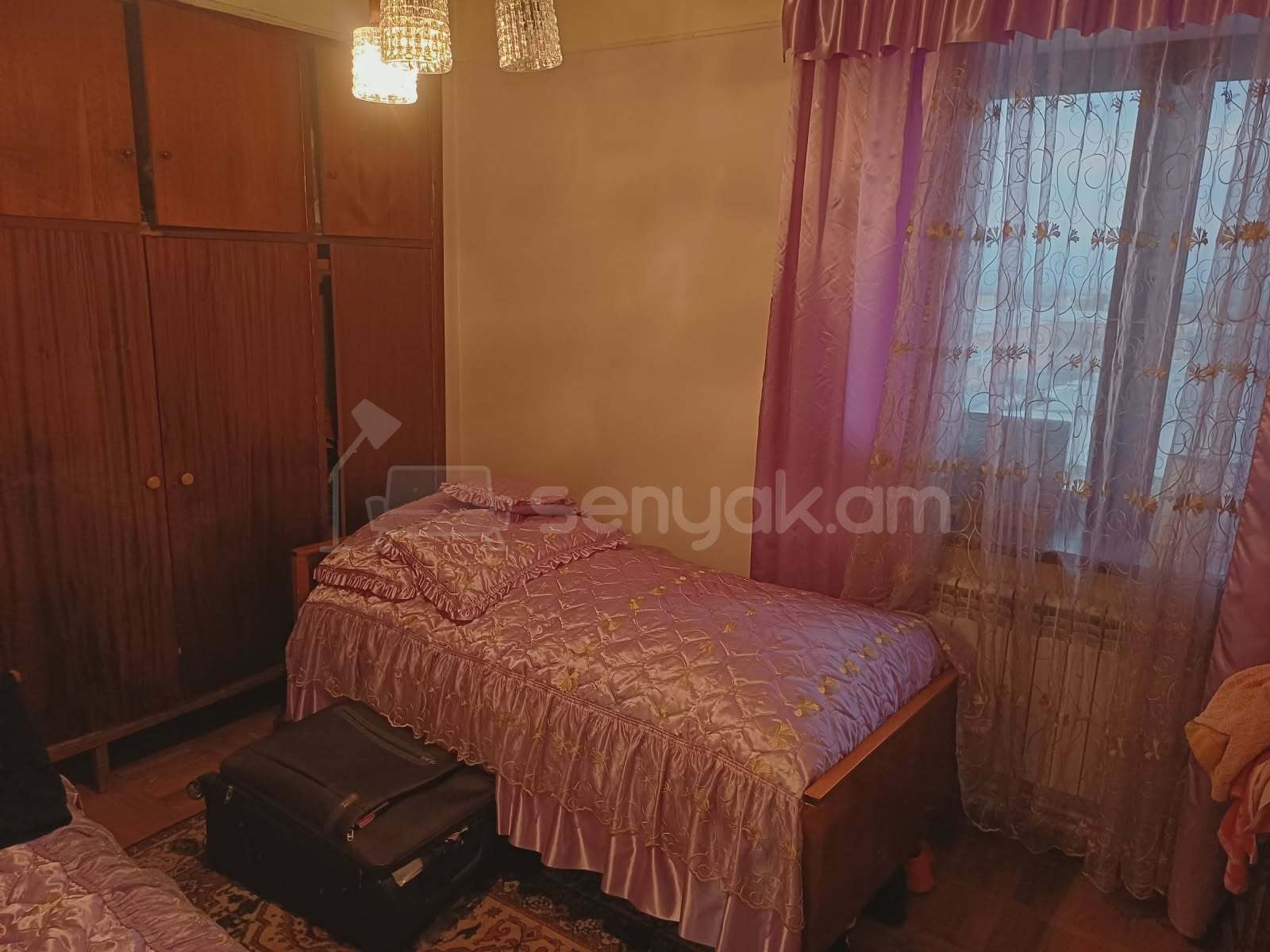4 Սենյականոց Բնակարան, 90քմ, 8/9 հարկ, Կոսմետիկ Վերանորոգված