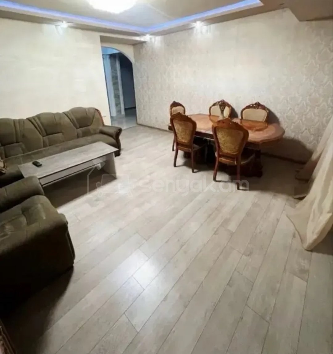 3 Սենյականոց Բնակարան, 82քմ, 5/12 հարկ, Կապիտալ Վերանորոգված, Կահավորված, Արևկող