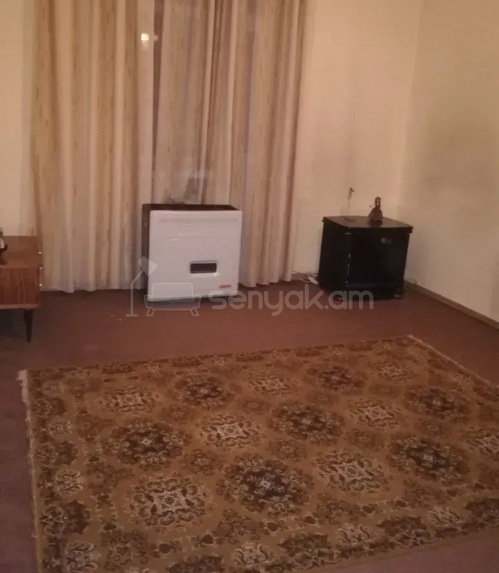 2 Սենյականոց Բնակարան Քարե Շենքում, 45քմ, 2/3 հարկ, Պետական Վիճակում