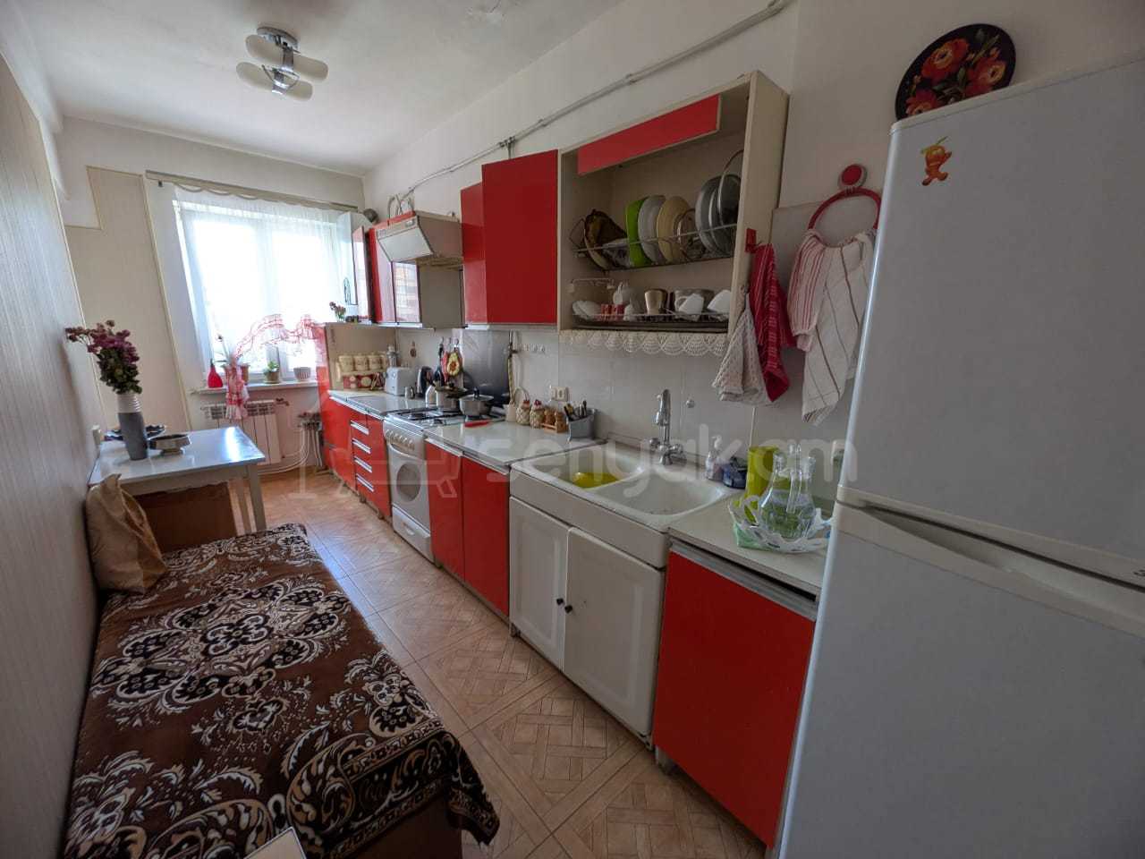 3 Սենյականոց Բնակարան, 73քմ, 6/9 հարկ, Պետական Վիճակում