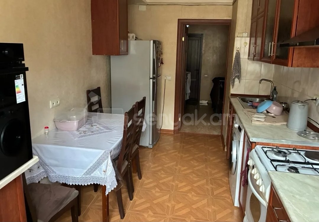 3 Սենյականոց Բնակարան, 84քմ, 1/14 հարկ, Կապիտալ Վերանորոգված
