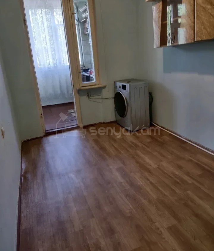 2 Սենյականոց Բնակարան, 60քմ, 1/9 հարկ, Պետական Վիճակում