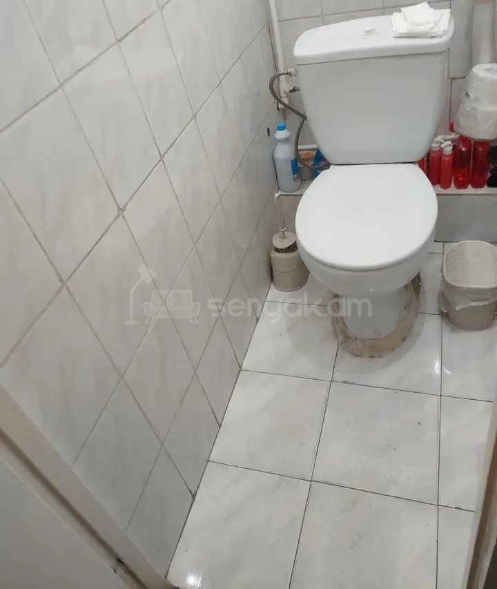 2 Սենյականոց Բնակարան, 60քմ, 1/9 հարկ, Պետական Վիճակում