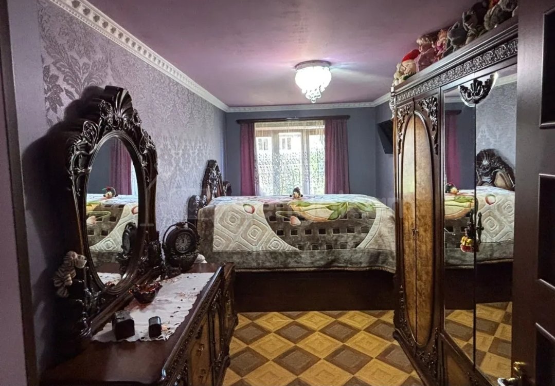 3 Սենյականոց Բնակարան Քարե Շենքում, 60քմ, 3/4 հարկ, Կապիտալ Վերանորոգված