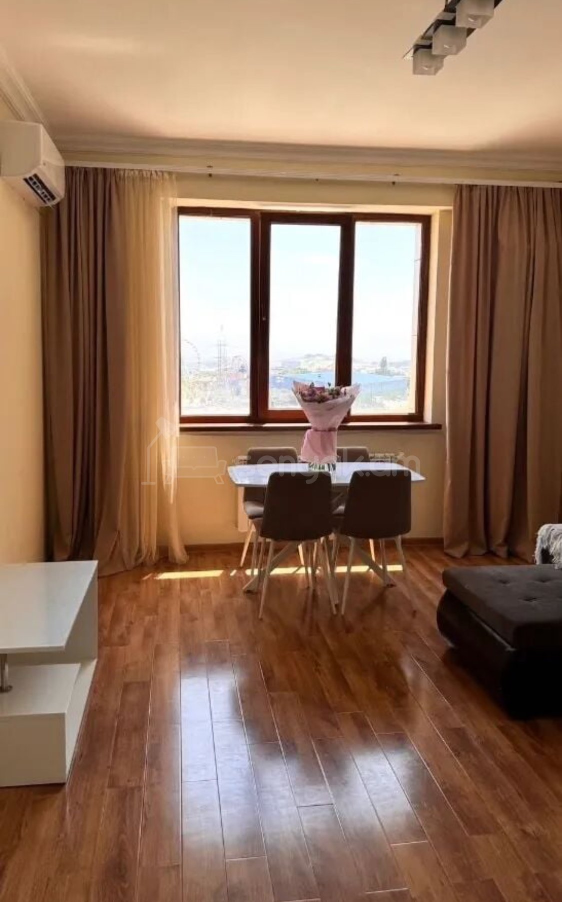2 Սենյականոց Բնակարան Նորակառույցում, 46քմ, 5/17 հարկ, Կապիտալ Վերանորոգված, Կահավորված