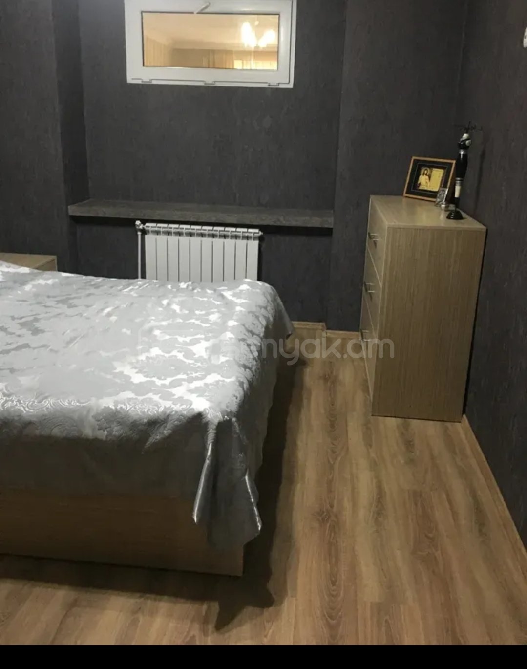 3 Սենյականոց Բնակարան Քարե Շենքում, 92քմ, 2/5 հարկ, Կապիտալ Վերանորոգված, Կահավորված, Արևկող