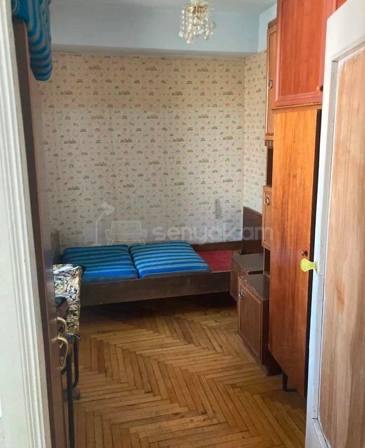 4 Սենյականոց Բնակարան, 75քմ, 8/14 հարկ, Պետական Վիճակում