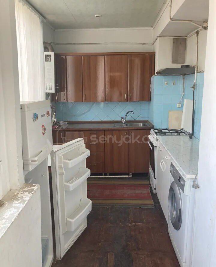 4 Սենյականոց Բնակարան, 75քմ, 8/14 հարկ, Պետական Վիճակում