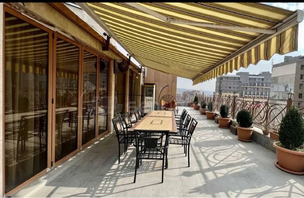 3 Սենյականոց Բնակարան Նորակառույցում, 330քմ, 13/13 հարկ, Կապիտալ Վերանորոգված, Կահավորված