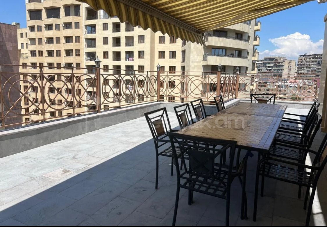 3 Սենյականոց Բնակարան Նորակառույցում, 330քմ, 13/13 հարկ, Կապիտալ Վերանորոգված, Կահավորված