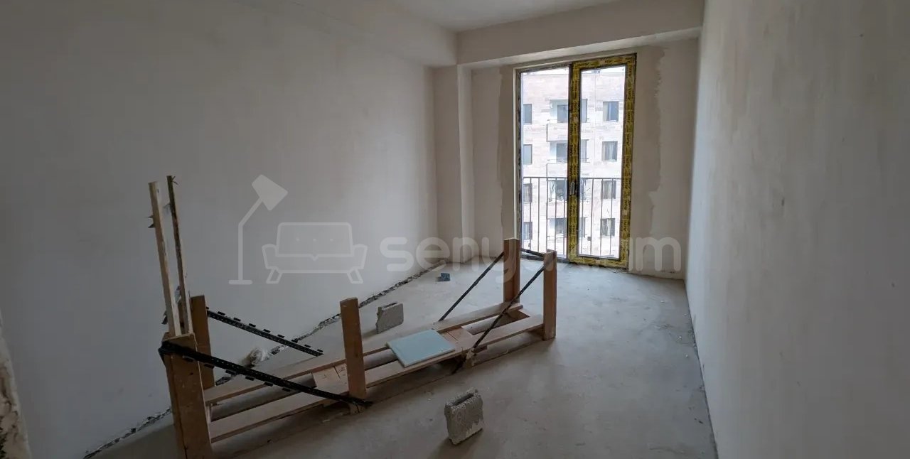 3 Սենյականոց Բնակարան Նորակառույցում, 97քմ, 13/19 հարկ, Զրոյական Վիճակում