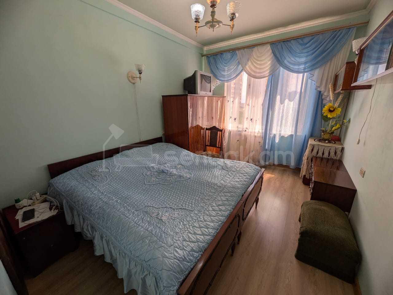 3 Սենյականոց Բնակարան, 73քմ, 6/9 հարկ, Նորմալ Վիճակում
