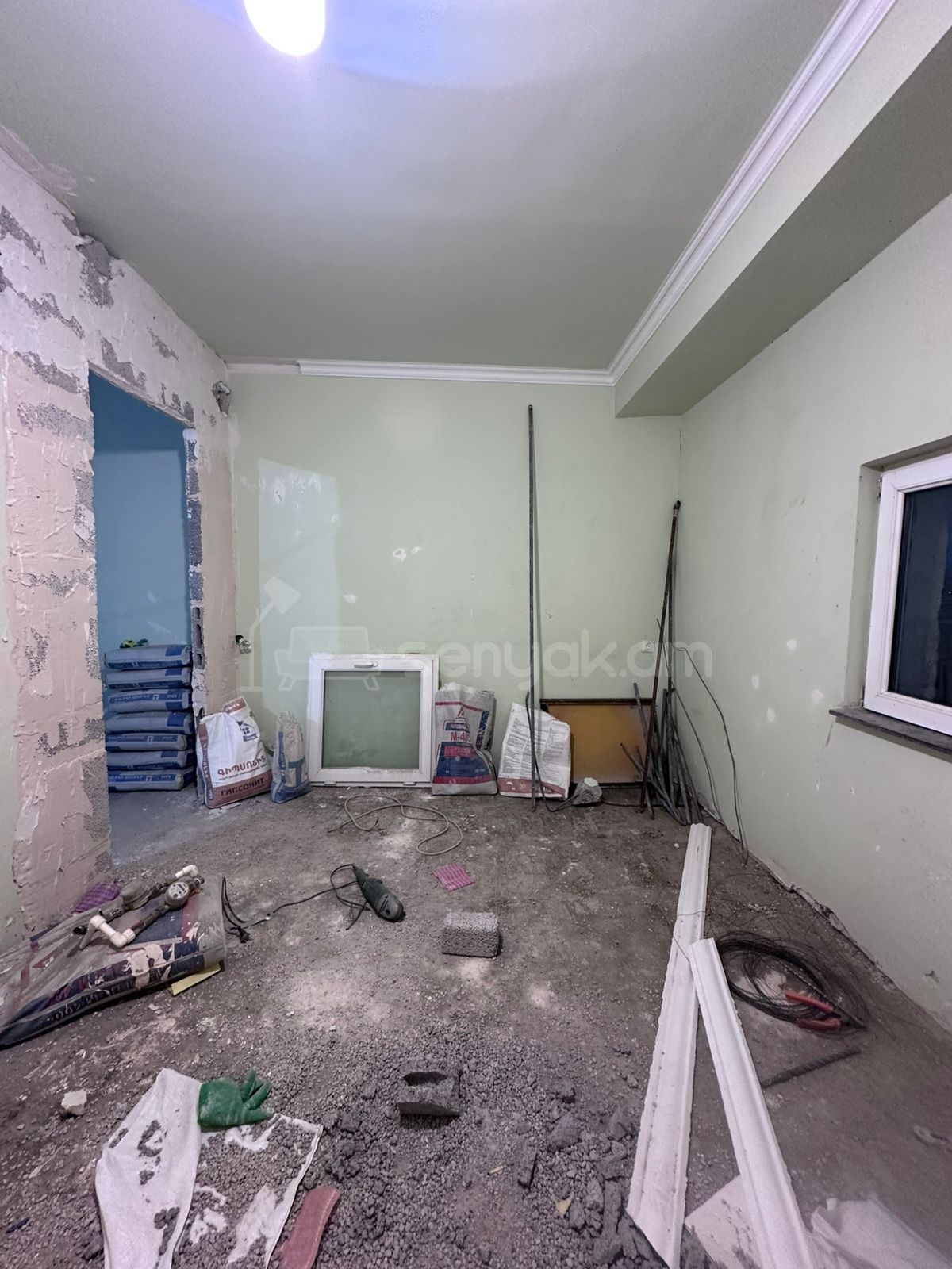 1 Սենյականոց Բնակարան, 44քմ, 9/9 հարկ, Կոսմետիկ Վերանորոգված