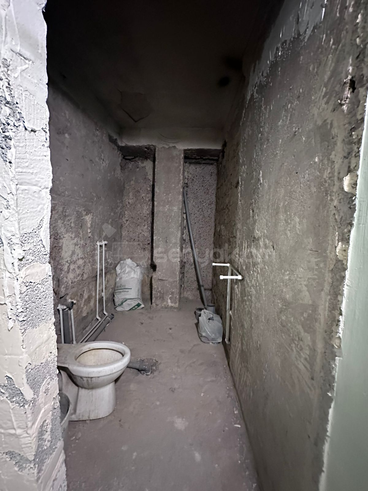 1 Սենյականոց Բնակարան, 44քմ, 9/9 հարկ, Կոսմետիկ Վերանորոգված