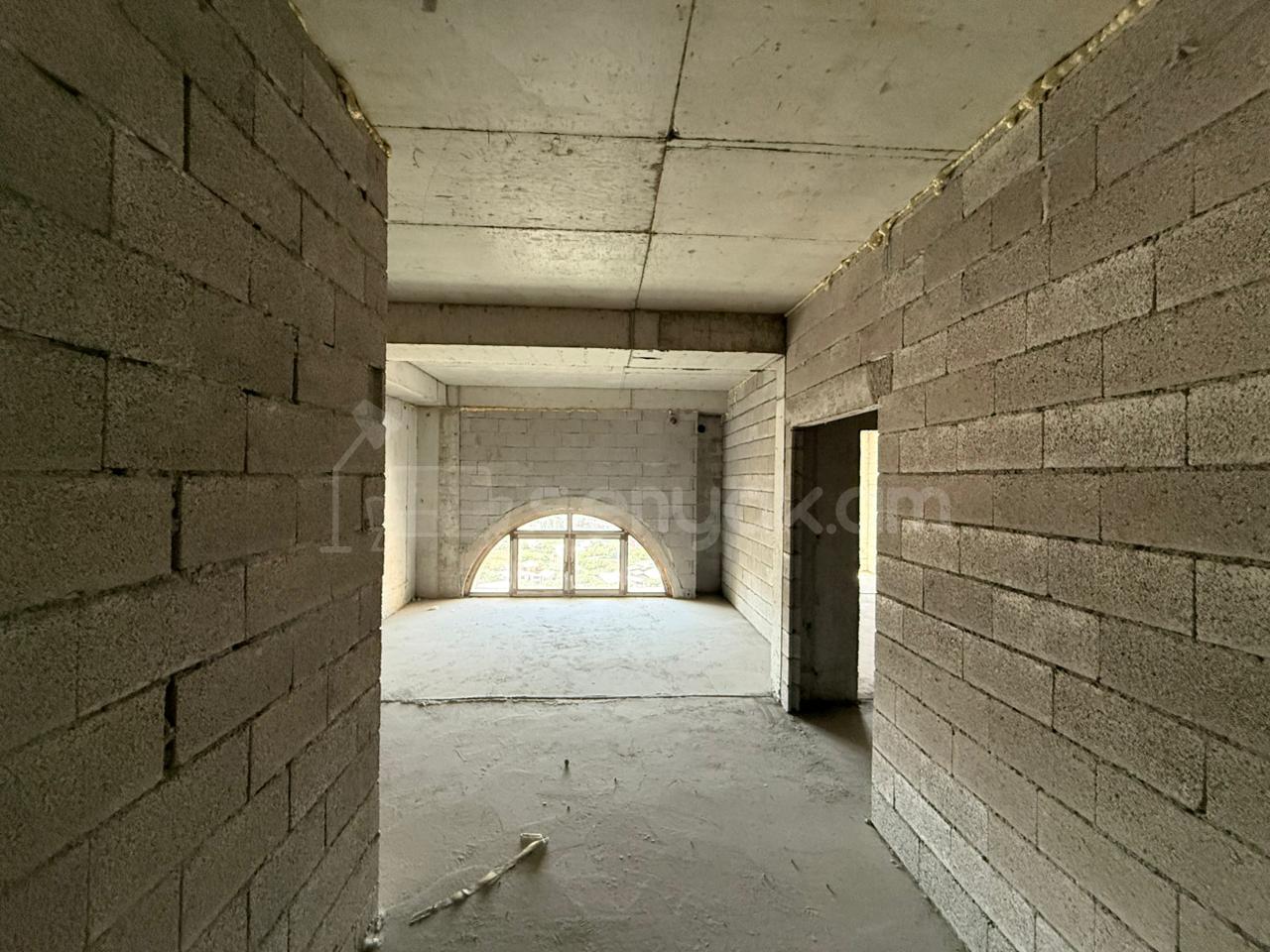 2 Սենյականոց Բնակարան, 61քմ, 11/14 հարկ, Զրոյական Վիճակում