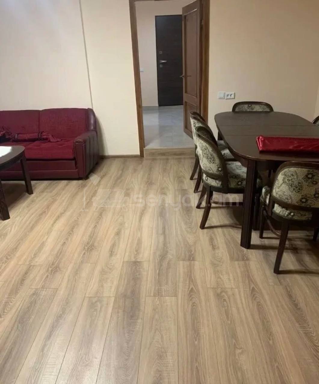 3 Սենյականոց Սեփական Տուն, 80քմ, Կապիտալ Վերանորոգված, Կահավորված