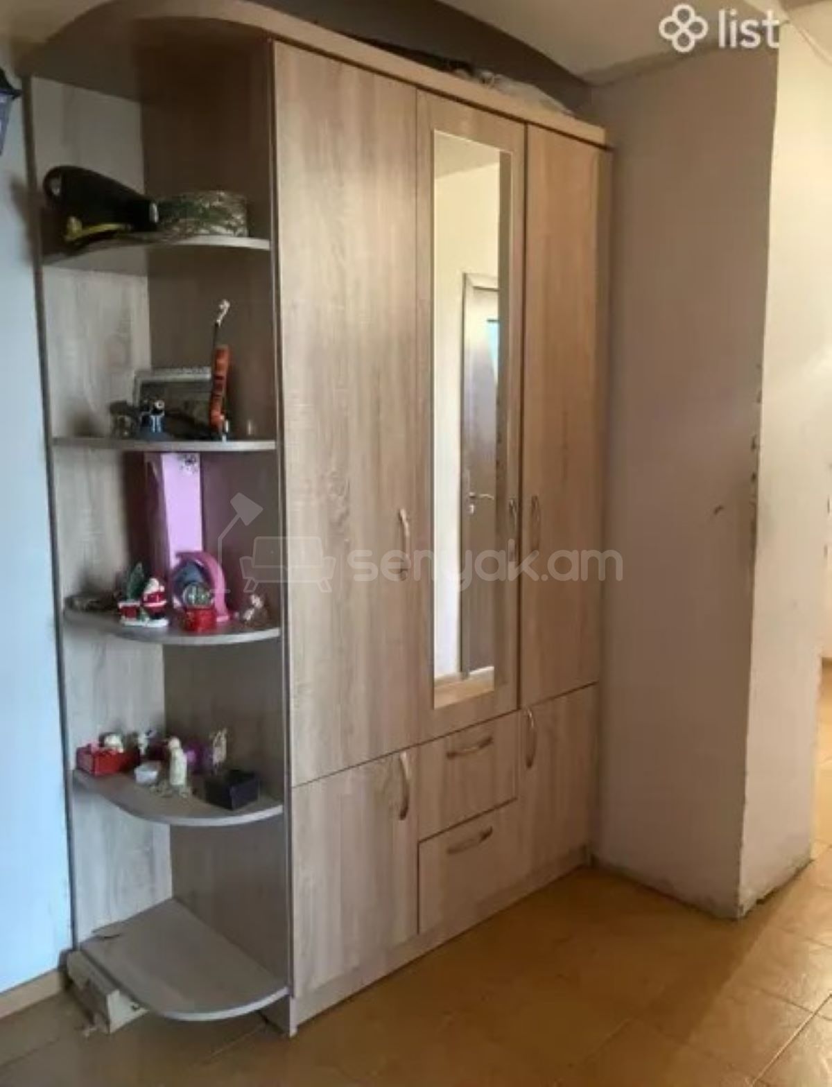 4 Սենյականոց Բնակարան, 119քմ, 9/14 հարկ, Կոսմետիկ Վերանորոգված