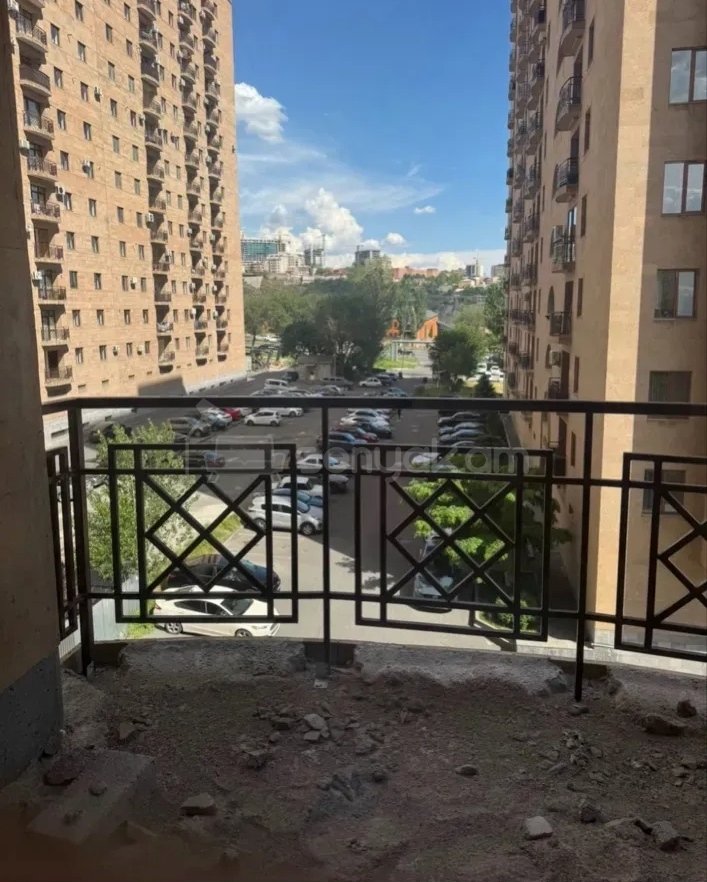 4 Սենյականոց Բնակարան Նորակառույցում, 105քմ, 4/15 հարկ, Զրոյական Վիճակում