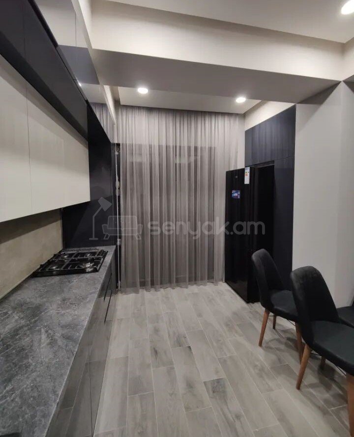 4 Սենյականոց Բնակարան Նորակառույցում, 120քմ, 5/13 հարկ, Կապիտալ Վերանորոգված