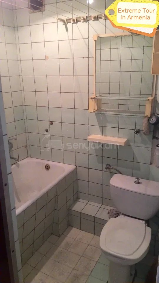 1 Սենյականոց Բնակարան Քարե Շենքում, 30քմ, 1/5 հարկ, Նորմալ Վիճակում, Կահավորված, Արևկող