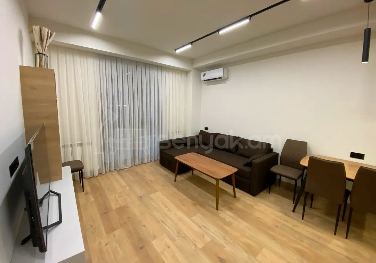 2 Սենյականոց Բնակարան Նորակառույցում, 52քմ, 6/18 հարկ, Կապիտալ Վերանորոգված, Կահավորված, Արևկող