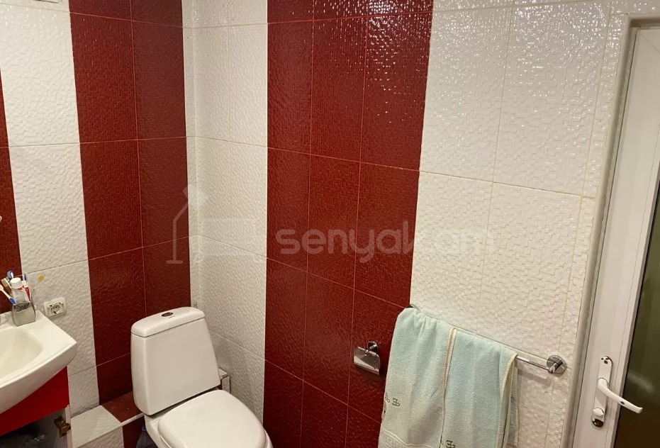 4 Սենյականոց Բնակարան, 94քմ, 9/10 հարկ, Կապիտալ Վերանորոգված