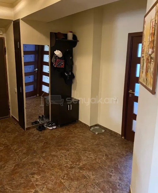 4 Սենյականոց Բնակարան, 94քմ, 9/10 հարկ, Կապիտալ Վերանորոգված