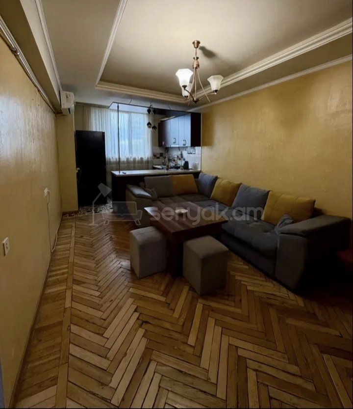 2 Սենյականոց Բնակարան Քարե Շենքում, 56քմ, 4/10 հարկ, Կապիտալ Վերանորոգված, Կահավորված, Արևկող