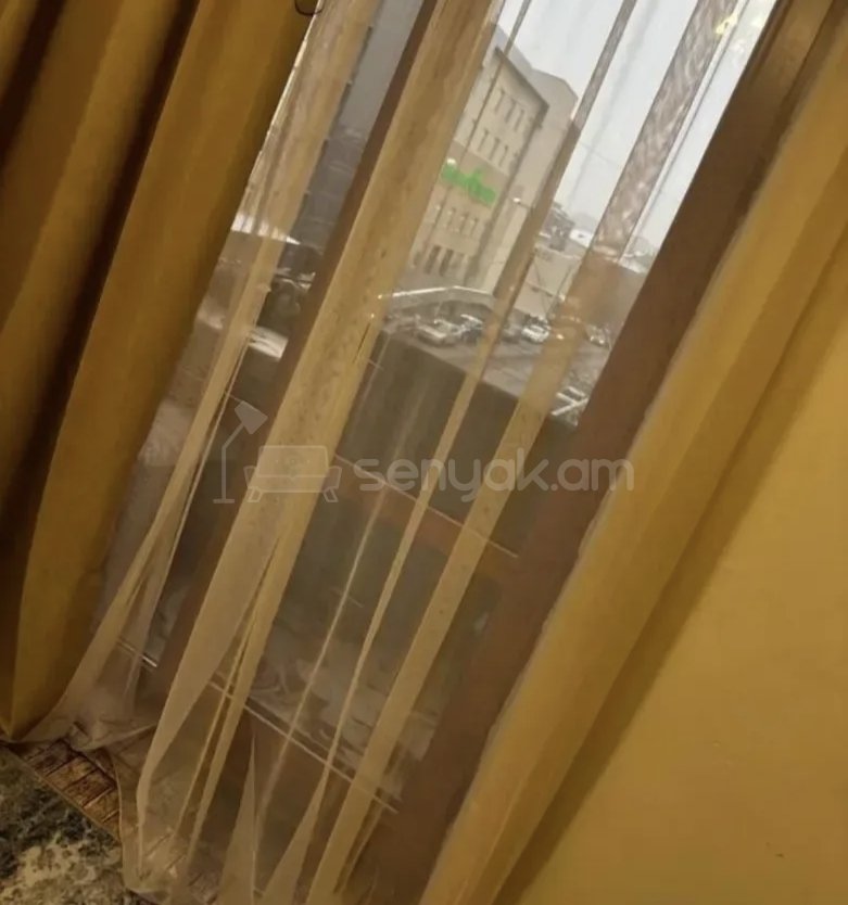 2 Սենյականոց Բնակարան Քարե Շենքում, 56քմ, 3/5 հարկ, Կապիտալ Վերանորոգված, Կահավորված, Արևկող