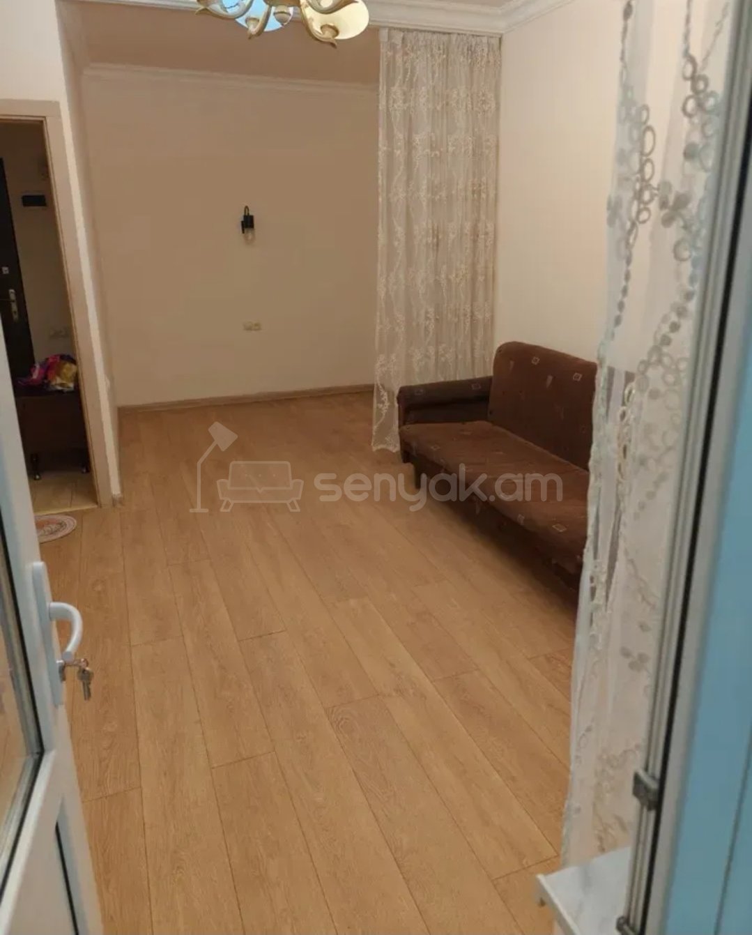 2 Սենյականոց Բնակարան, 45քմ, 1/9 հարկ, Կապիտալ Վերանորոգված, Մասամբ Կահավորված, Արևկող