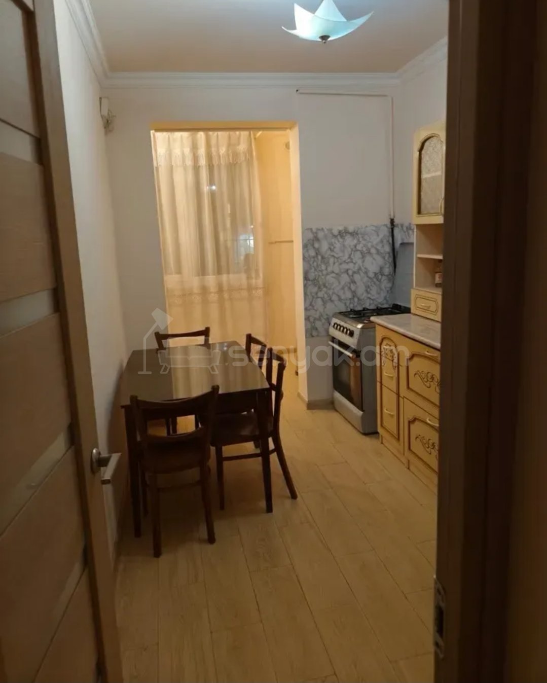 2 Սենյականոց Բնակարան, 45քմ, 1/9 հարկ, Կապիտալ Վերանորոգված, Մասամբ Կահավորված, Արևկող