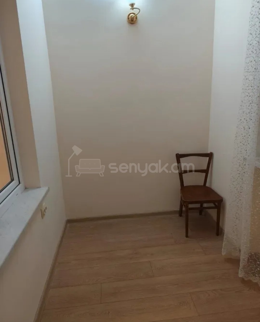 2 Սենյականոց Բնակարան, 45քմ, 1/9 հարկ, Կապիտալ Վերանորոգված, Մասամբ Կահավորված, Արևկող