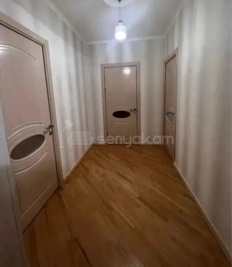5 Սենյականոց Բնակարան, 160քմ, 9/10 հարկ, Կապիտալ Վերանորոգված
