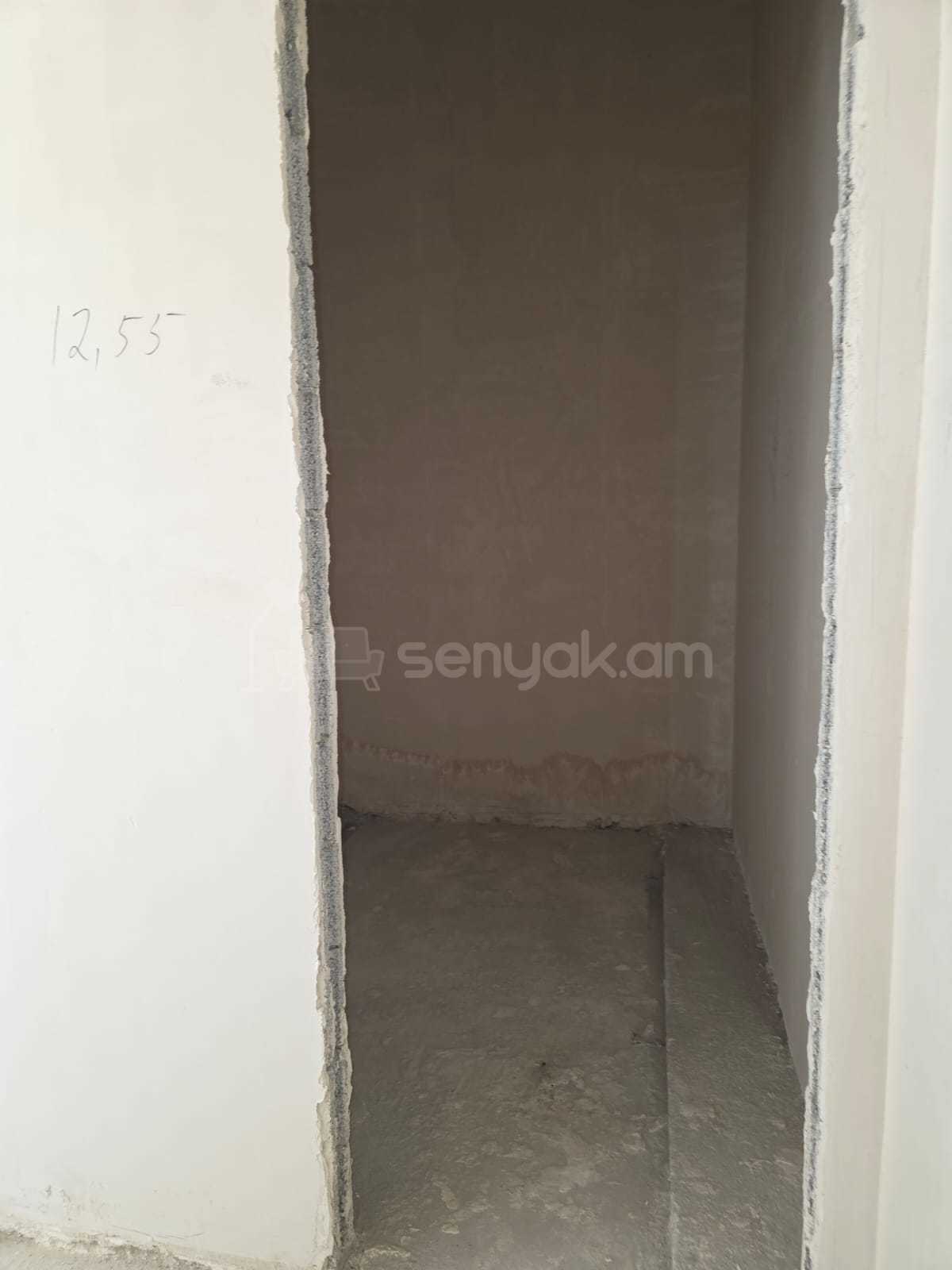 Ազատ նախագծով Սեփական Տուն, 180քմ, Ավտոտնակով