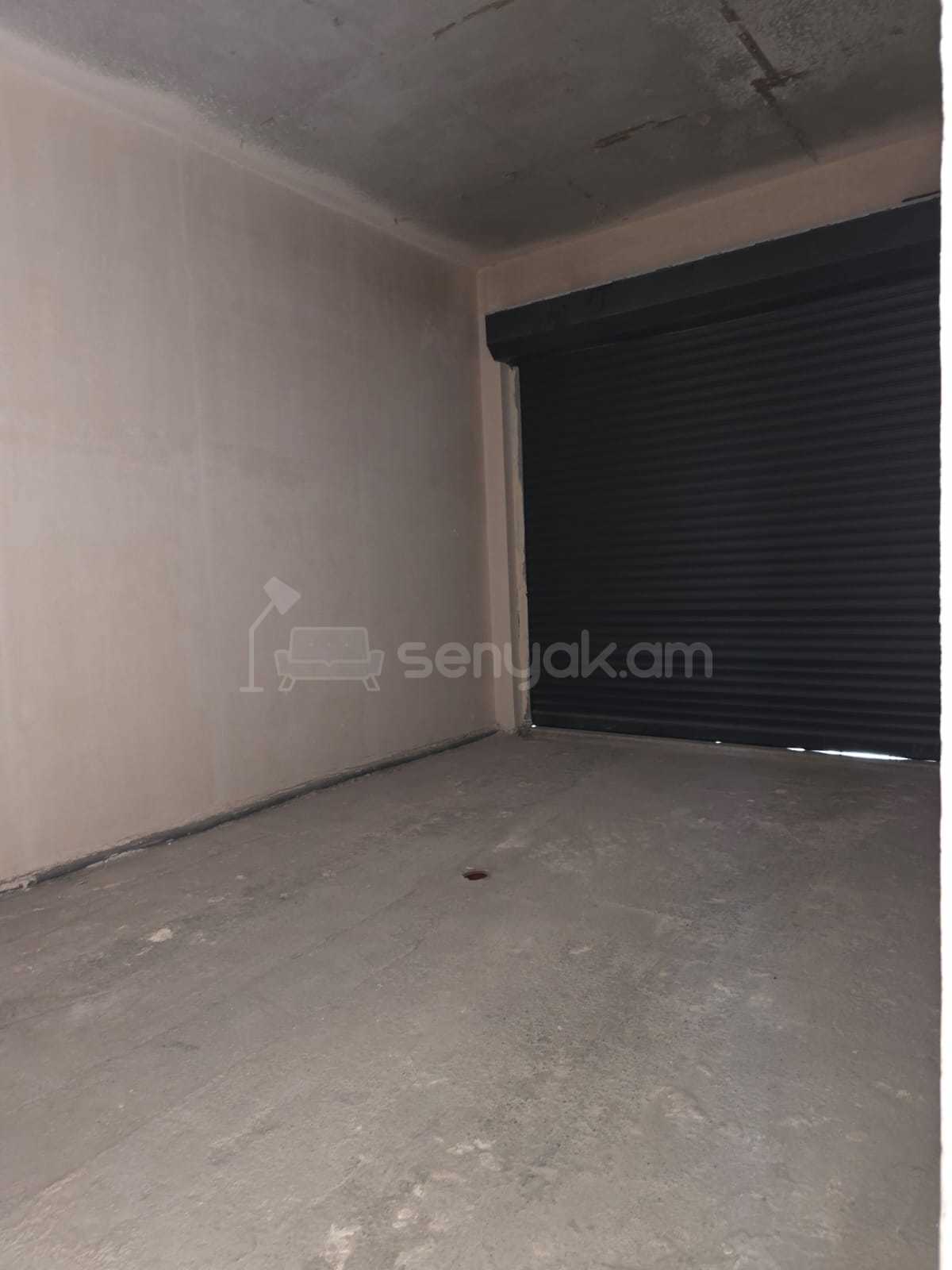Ազատ նախագծով Սեփական Տուն, 180քմ, Ավտոտնակով