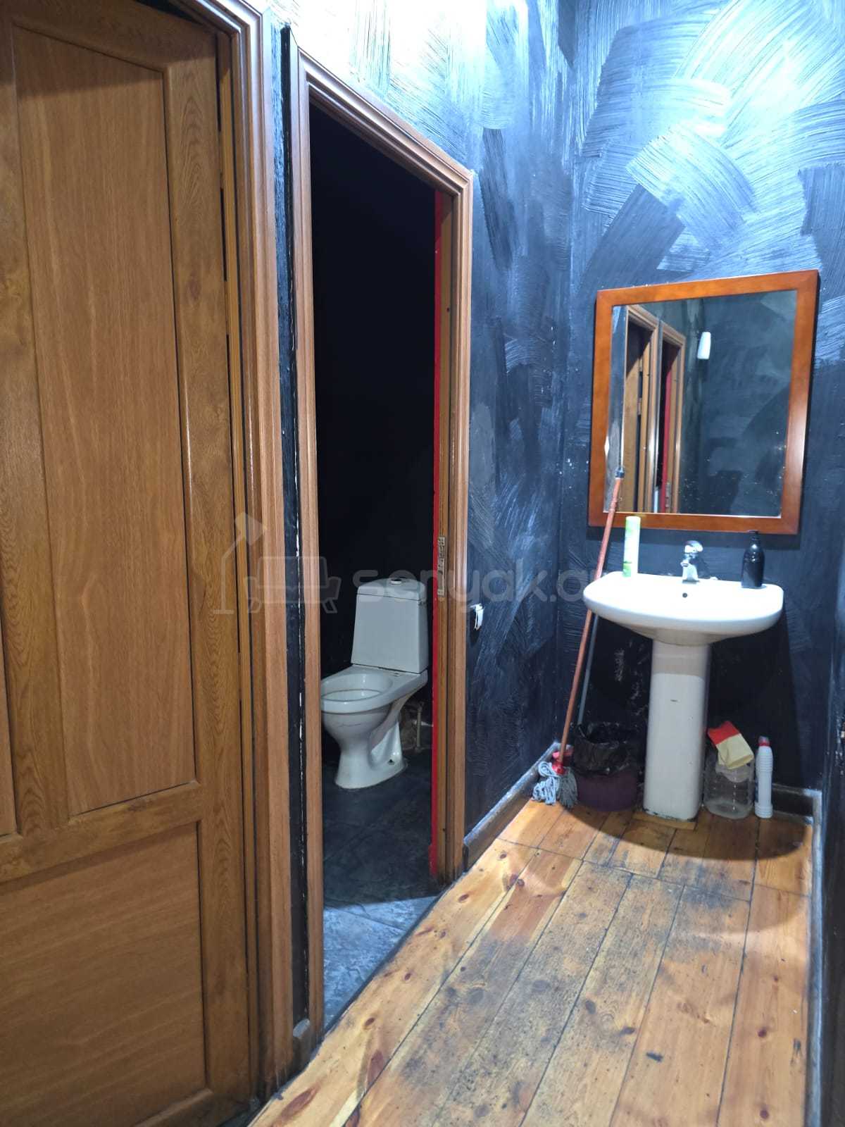 Սպասարկման Տարածք, 240քմ, Կապիտալ Վերանորոգված
