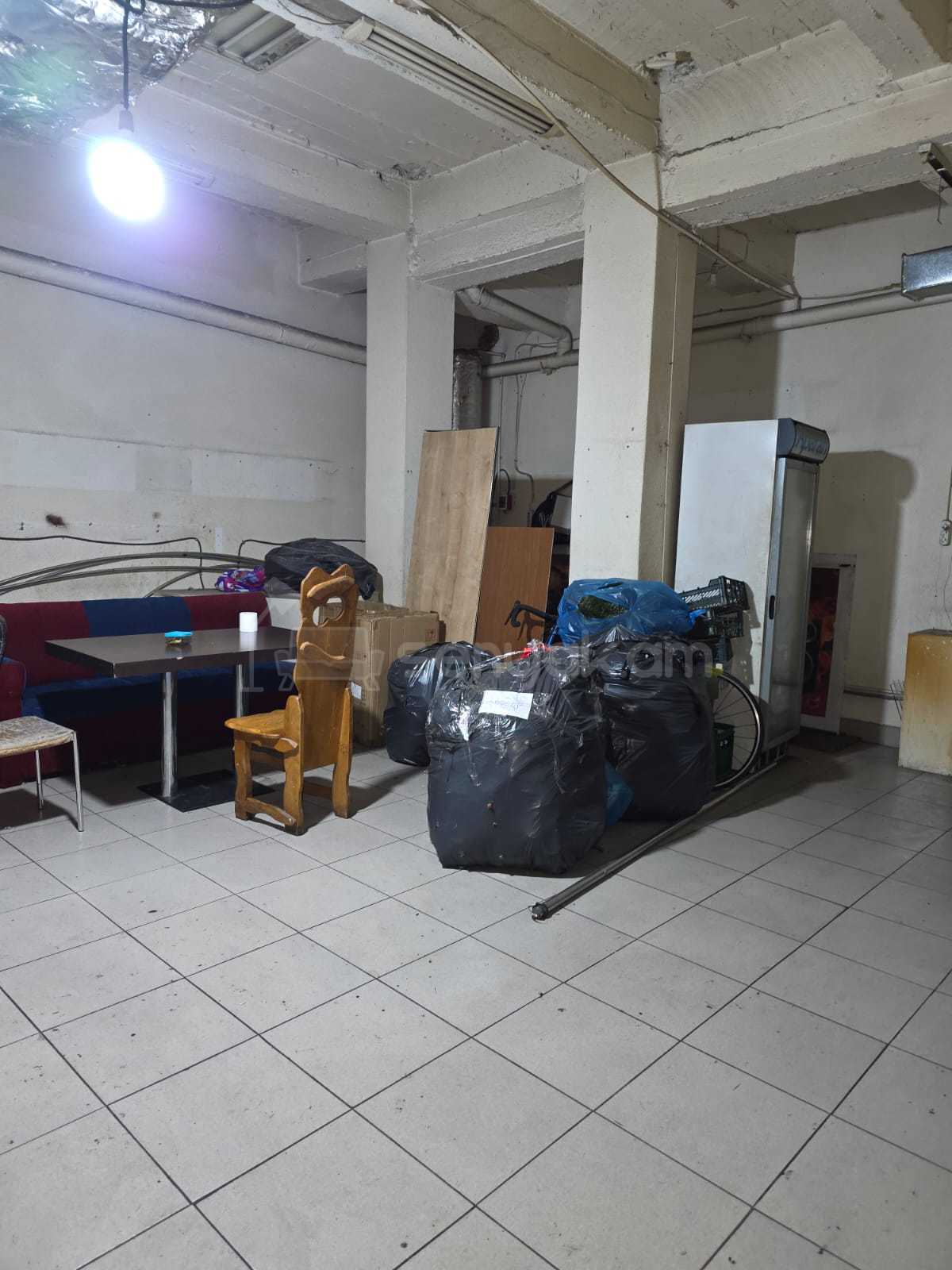 Սպասարկման Տարածք, 240քմ, Կապիտալ Վերանորոգված