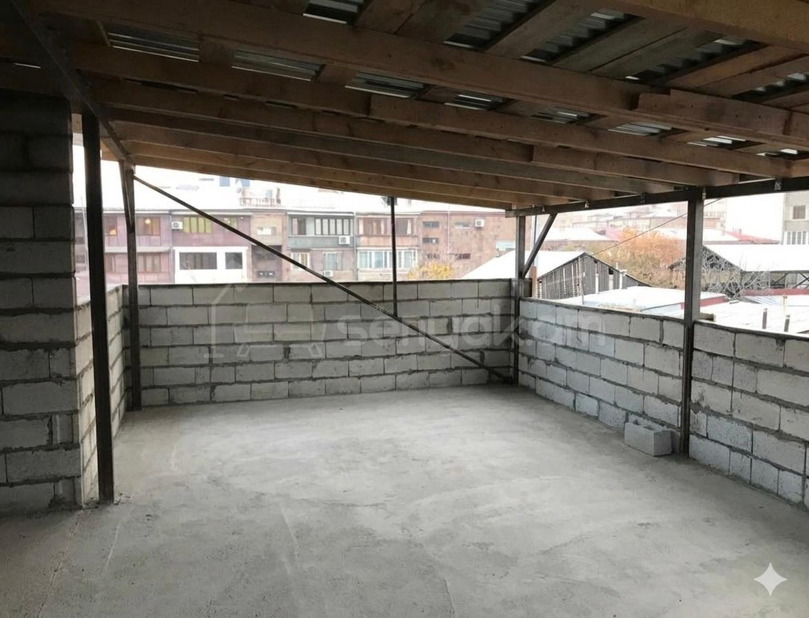 Ազատ նախագծով Սեփական Տուն, 210քմ, Ավտոտնակով