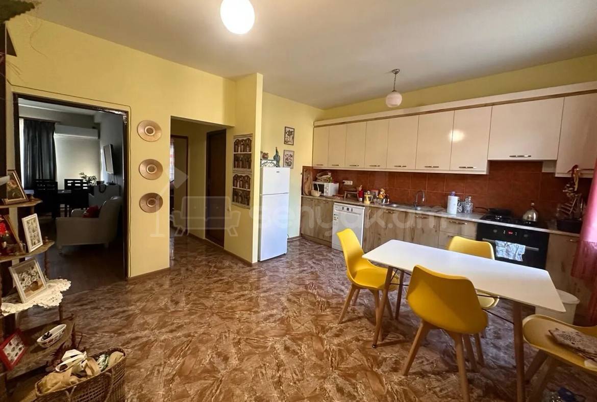 5 Սենյականոց Սեփական Տուն, 133քմ, Կապիտալ Վերանորոգված