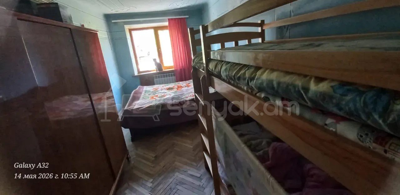 3 Սենյականոց Բնակարան Քարե Շենքում, 73քմ, 2/5 հարկ, Կոսմետիկ Վերանորոգված