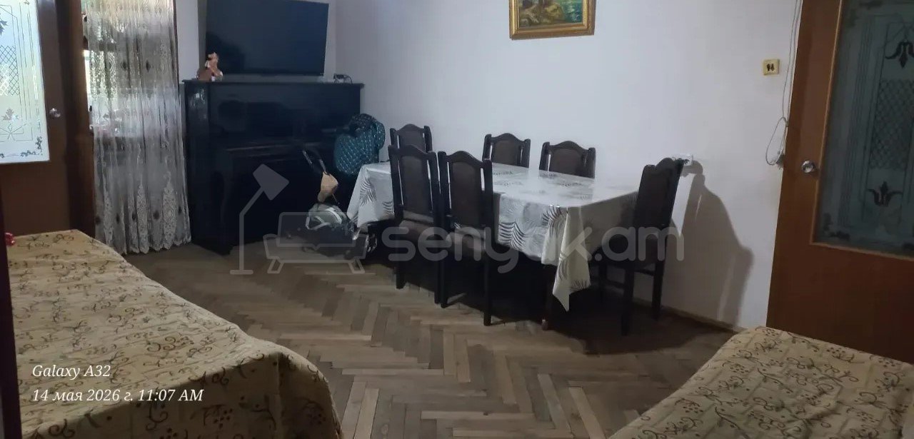 3 Սենյականոց Բնակարան Քարե Շենքում, 73քմ, 2/5 հարկ, Կոսմետիկ Վերանորոգված