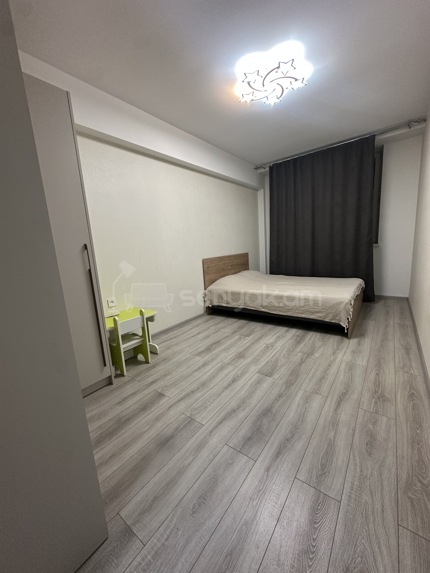 3 Սենյականոց Բնակարան, 90քմ, 1/10 հարկ, Կապիտալ Վերանորոգված, Կահավորված