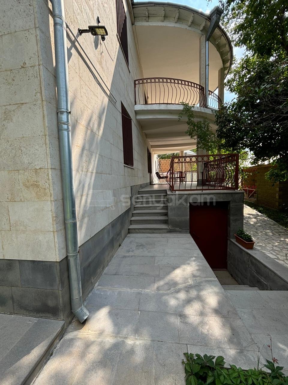 6 Սենյականոց Սեփական Տուն, 380քմ, Կապիտալ Վերանորոգված