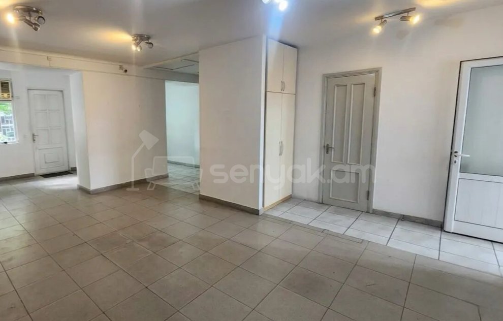 Առևտրի Տարածք, 66քմ
