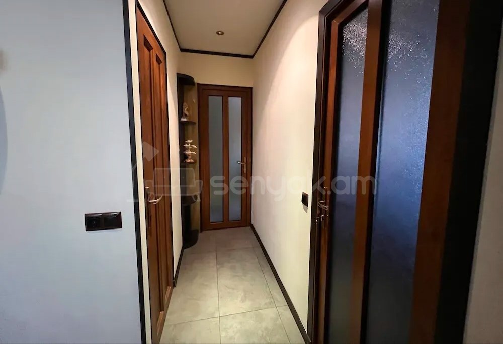 4 Սենյականոց Բնակարան, 90քմ, 9/14 հարկ, Կապիտալ Վերանորոգված, Կահավորված