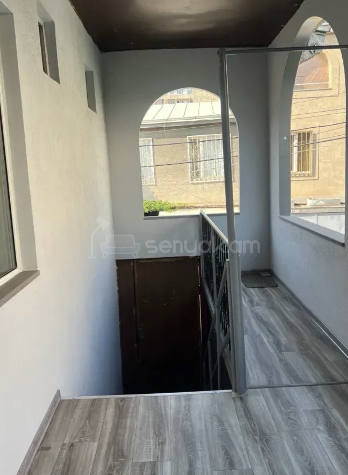 5 Սենյականոց Սեփական Տուն, 267քմ, Կապիտալ Վերանորոգված