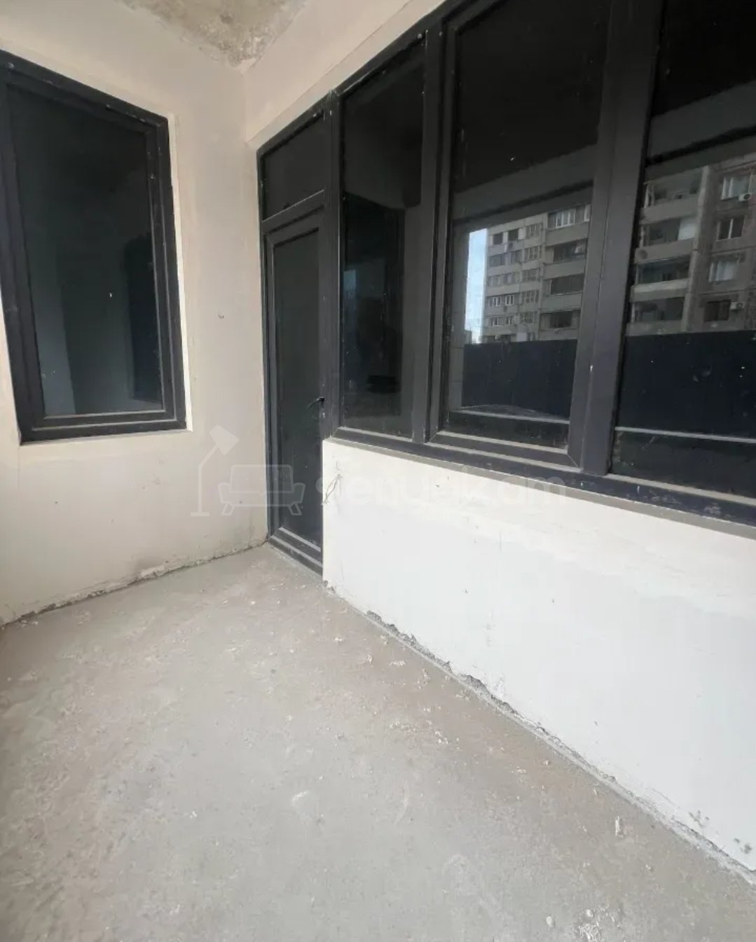 4 Սենյականոց Բնակարան Նորակառույցում, 115քմ, 2/15 հարկ, Զրոյական Վիճակում