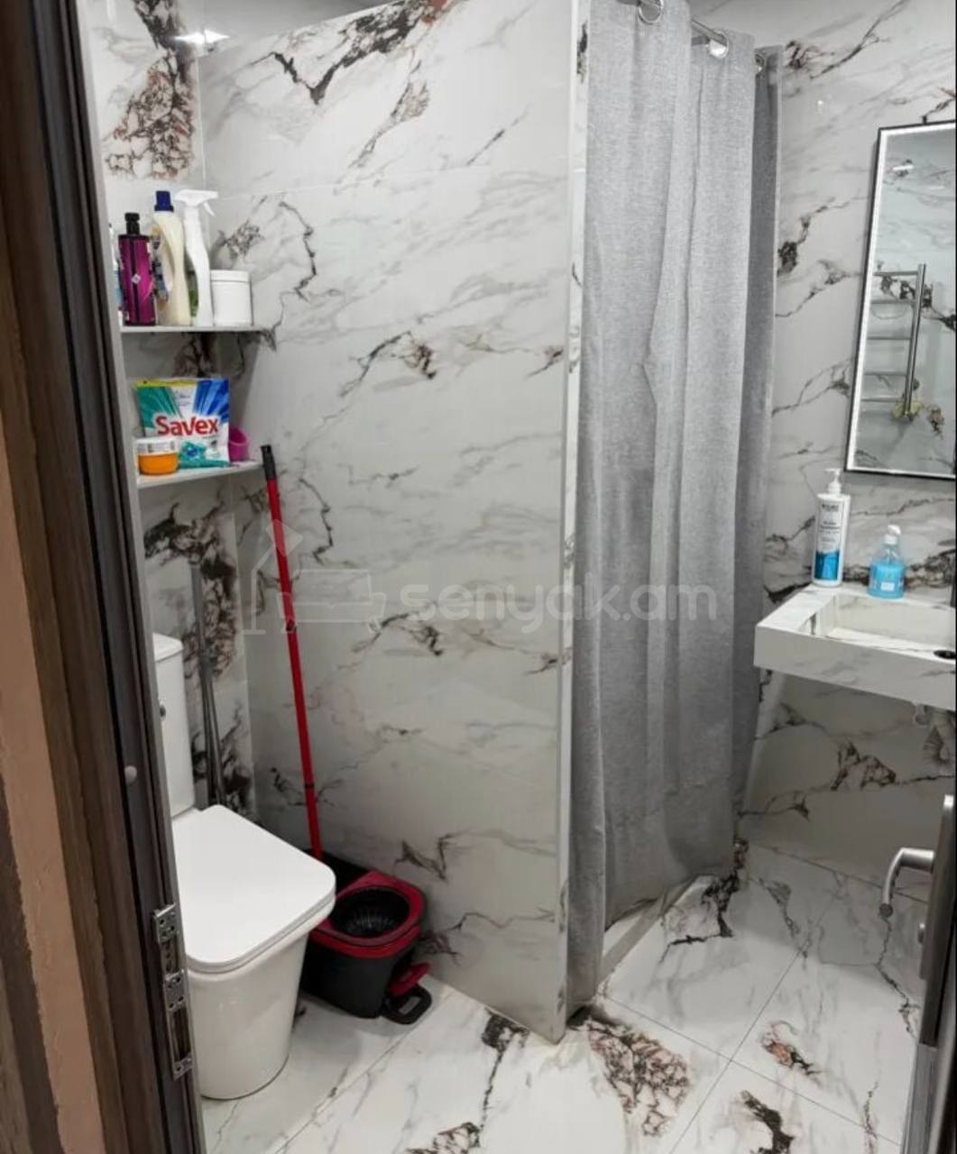 2 Սենյականոց Բնակարան, 40քմ, 8/9 հարկ, Կապիտալ Վերանորոգված