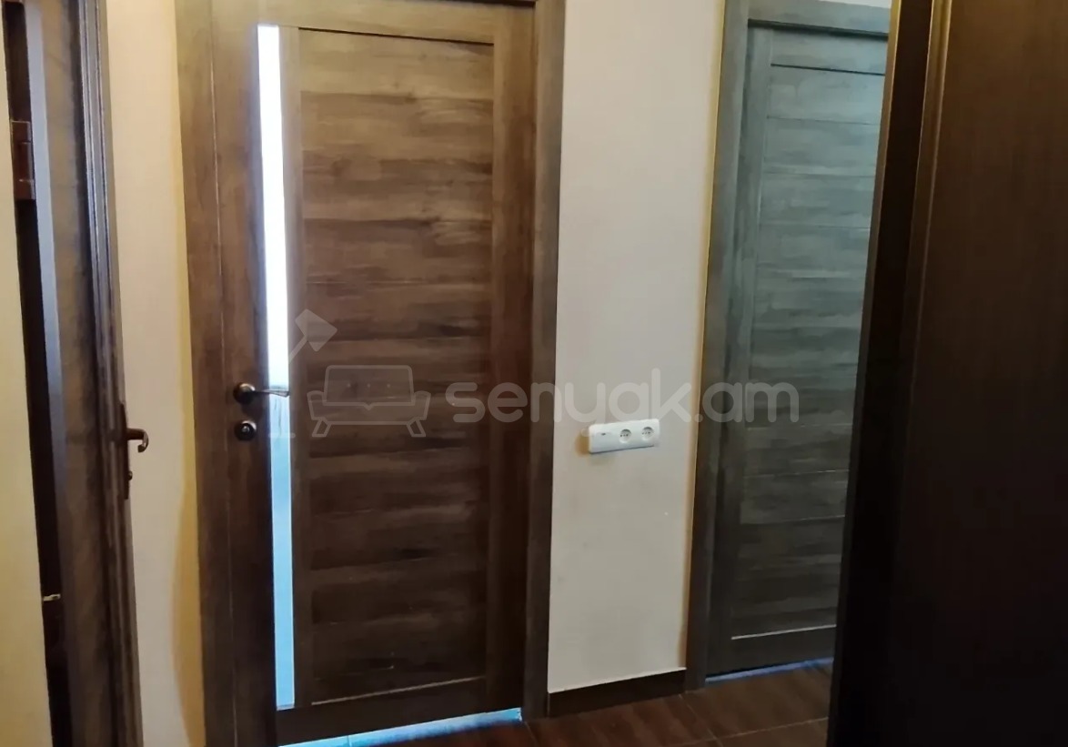 3 Սենյականոց Բնակարան, 80քմ, 11/14 հարկ, Կապիտալ Վերանորոգված