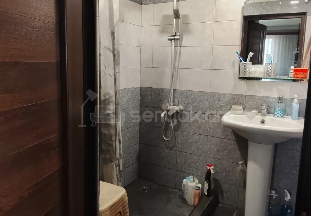 3 Սենյականոց Բնակարան, 80քմ, 11/14 հարկ, Կապիտալ Վերանորոգված